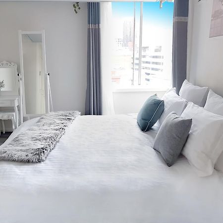 King Deluxe Apartments Мельбурн Экстерьер фото